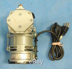 Gast MOA-V112-AE Diaphragm Air Compressor Vacuum Pump 1/16 HP 115V / Works Fine
