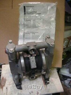 NEW GRACO Husky 716 3/4 npt Air Operated Diaphragm Pump Stainless p/n D54311