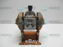 Sandpiper 0em-9 Sb-4-a Air Powered Double Diaphragm Pump Used