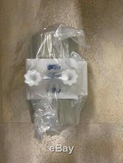 White Knight 1/2 inlet PTFE Air Double Diaphragm Pump (PSA030-S08) New In Box