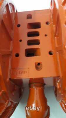 Wilden Pump 08-3100-01 Center Block with 08-3650-0 Air Chamber pump 8 2